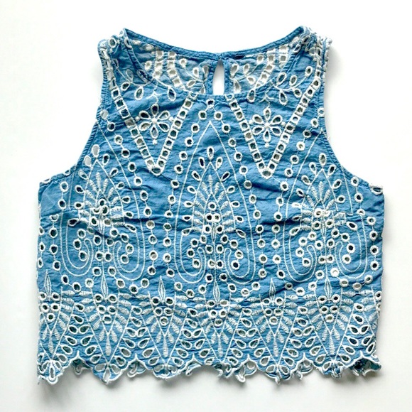 H&M Tops - H&M Embroidered Cropped Tank